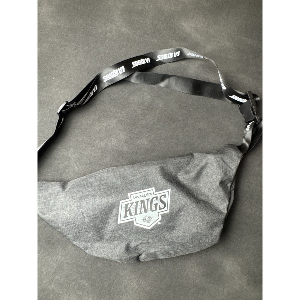 LA Kings NHL Fanny Pack Waist Bag Hip Pack Gray Adjustable Strap Diehards Hockey